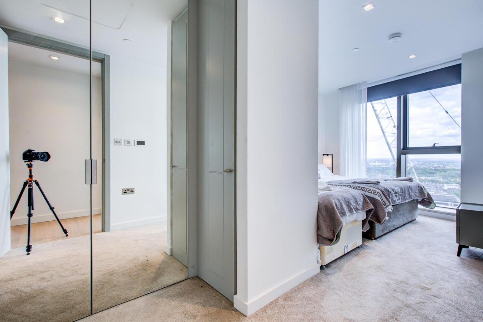 Mayfair Residence With Skyline View Apartment London