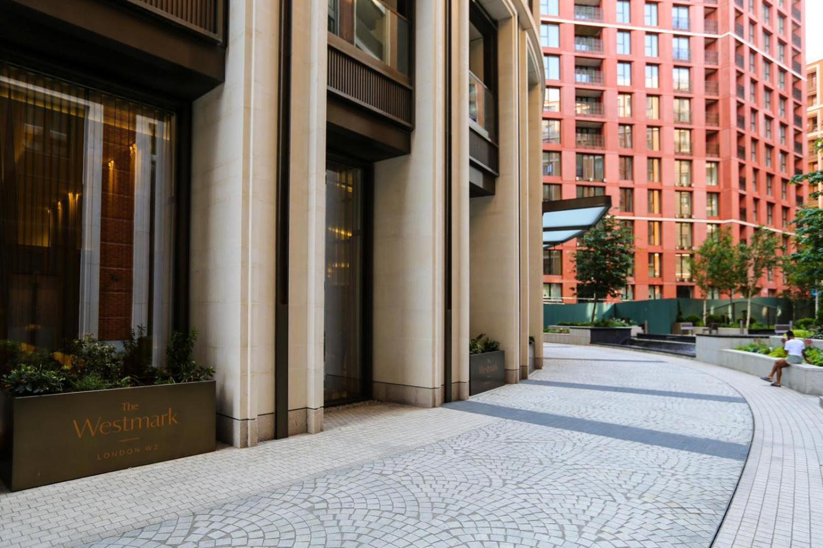 Mayfair Residence With Skyline View London