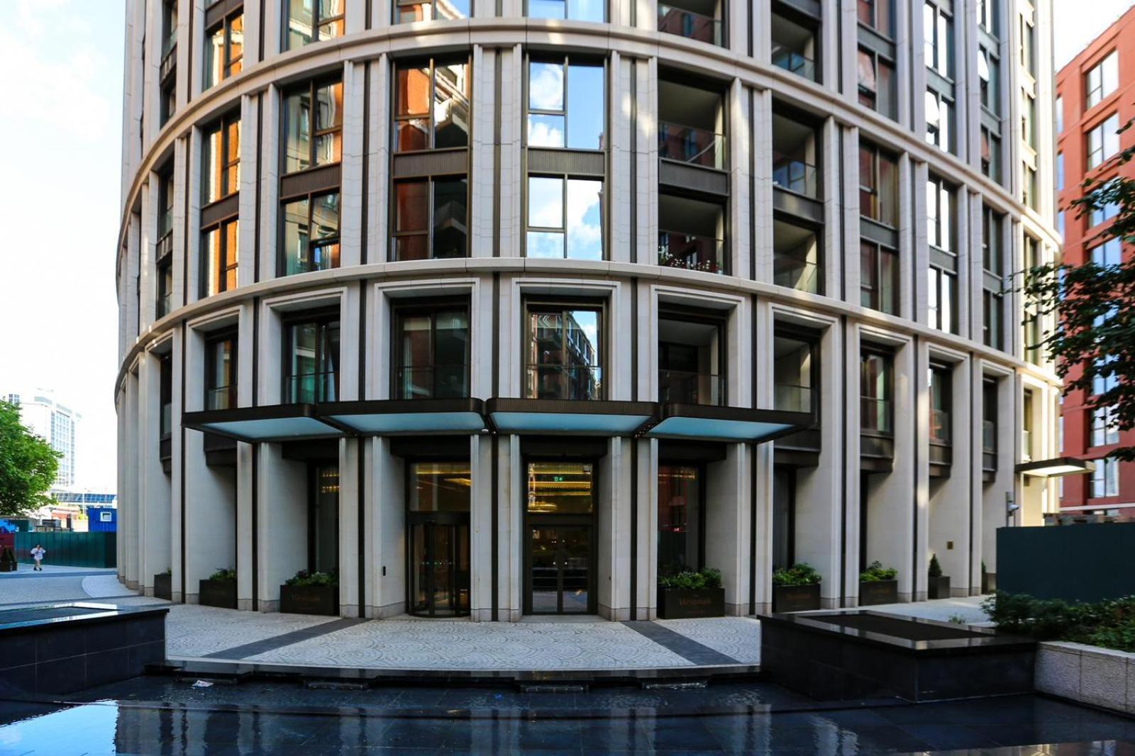 Mayfair Residence With Skyline View Apartment *